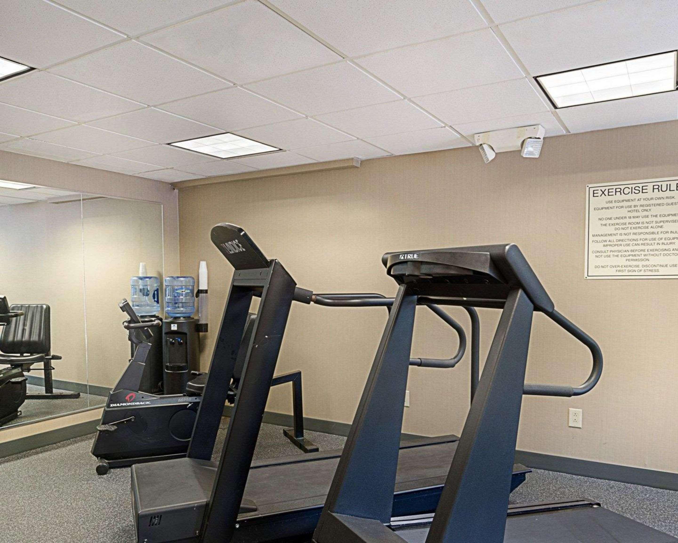 Quality Inn & Suites Вустер Экстерьер фото
